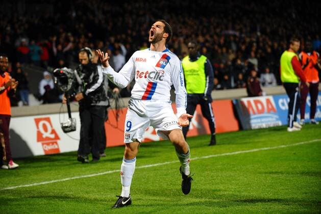 Olympique Lyon (weiß) vs. OSC Lille (rot) - Lisandro LOPEZ -  AnthonyBibardFEP o0 Jubel Freude Emotionen