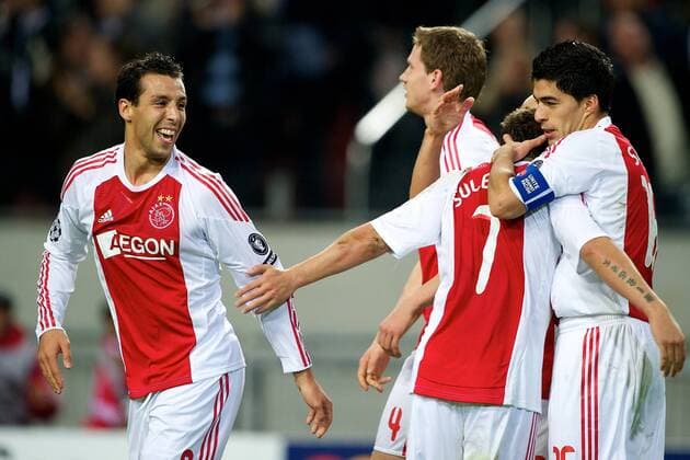 (L-R) Mounir el Hamdaoui,Luis Suarez Ajax - Ajax Amsterdam vs AJ Auxerre Champions League 2010 2011 xVIxOrangexPicturesxIVx 190552 o0 Jubel Freude