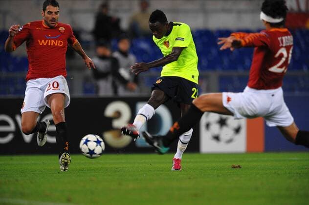 Samuel INKOOM Mitte trifft zum 1:2 - AS Rom (rot) vs FC Basel (gelb) ANDREAXSTACCIOLI o0 Tor