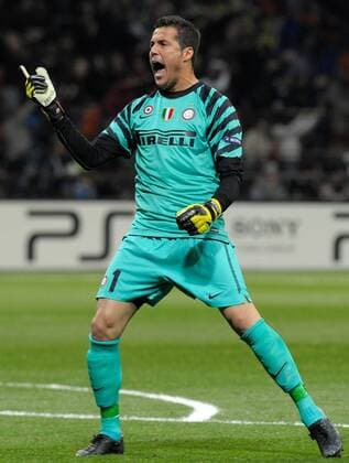 Julio Cesar Inter Mailand EDITORIAL USE ONLY. No use with unauthorised audio, video, data, fixture lists, club league logos or live services. Online in-match use limited to 120 images, no video emulation. No use in betting, games or single club league player publications. o0 Jubel Freude