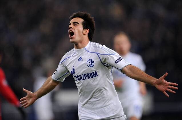 CHAMPIONS LEAGUE - 2010 2011 - FC Schalke 04 vs. FC Hapoel Tel Aviv - Jose Manuel JURADO (Schalke) jubelt - 
