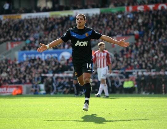 Football - Barclays Premiership - Stoke City vs. Manchester United Javier Chicharito Hernandez of Manchester United celebrates scoring their opening goal at the Britannia Stadium, Stoke  o0 ManU, Jubel, Freude