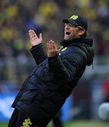 FUSSBALL 1. BUNDESLIGA SAISON 2010 2011 9. SPIELTAG Borussia Dortmund - 1899 Hoffenheim 24.10.2010 Trainer Juergen KLOPP (Dortmund) engagiert an der Seitenlinie 