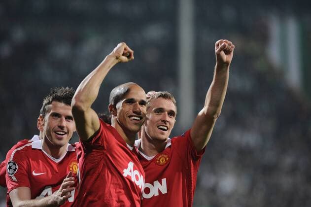 UEFA Champions League group C soccer match between Bursasport and Manchester United ManU at Ataturk Stadium in Bursa, 02.11.2010 Mancherter United won scored 3 - 0 Pictured: (L-R) Michael Carrick and Gabriel Obertan and Darren Fletcher of Man. United. 