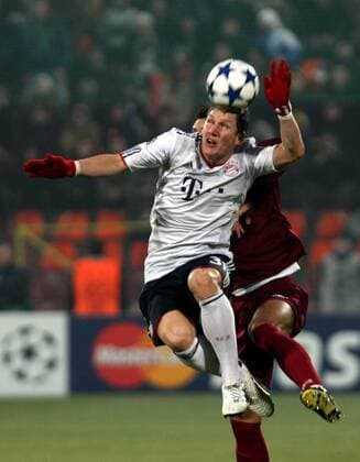 03.11.2010 Cluj-Napoca(Romania) CFR Cluj- FC Bayern München Champions League: Bastian Schweinsteiger Bayern München 