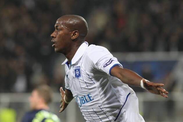 CHAMPIONS LEAGUE, AJ AUXERRE (weiß) AJAX AMSTERDAM (blau) -03.11.2010-JUBEL Steven LANGIL - XStephanieX - o0 Freude