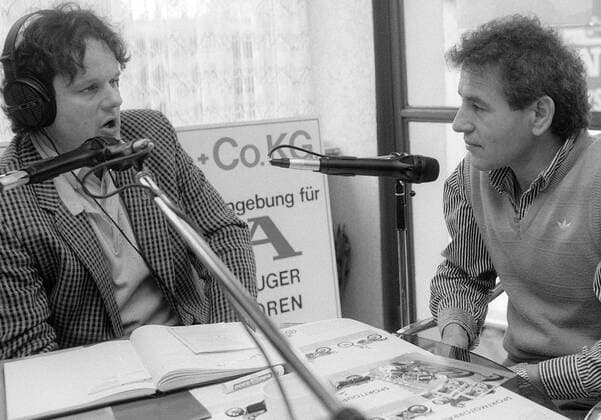 Anton Mang (Deutschland, re.) bei einer Autogrammstunde im Interview o0 Toni, Pressetermin privat