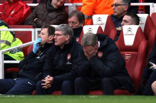 Arsenal FC London - Tottenham Hotspur - Arsene Wenger (R), Arsenal coach, after the third Spurs goal 2-3.