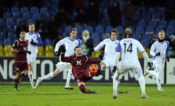 Rubin Kazan (red) - FC Kopenhagen (white), Claudemir de Souza, FCK., Martin Vingaard, FCK 