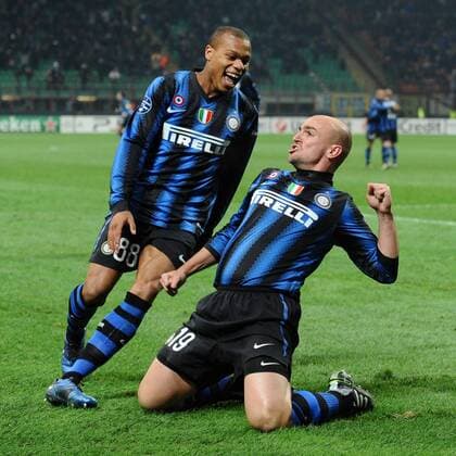 Inter Mailand (blau) - FC Twente Enschede (rot): Torjubel Esteban Cambiasso (R)  o0 Jubel, Freude