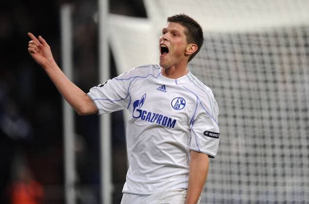 Klaas-Jan HUNTELAAR (S04), FC Schalke 04 (weiß) - Olympique Lyon (blau) in Gelsenkirchen o0 Jubel, Freude