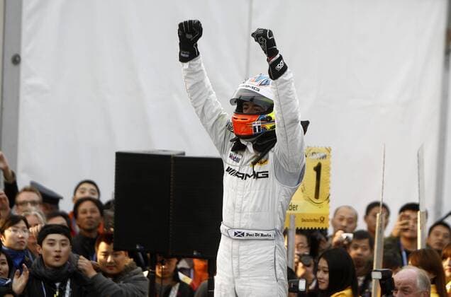Motorsports DTM: german touring cars championship 2010, in Shanghai, 07 DTM 2010 winner Paul di Resta (GBR, AMG Mercedes C-Klasse 2009), xHOCHxZWEIx xJuergenxTapx o0 Gesamtsieg