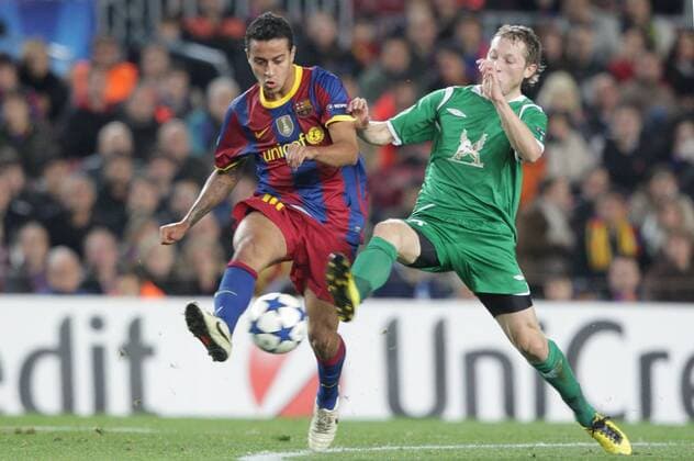 Football. FC Barcelona - Rubin Kazan, Barcelona s Thiago Alcantara (L) and Kazan s Rafal Murawski - 