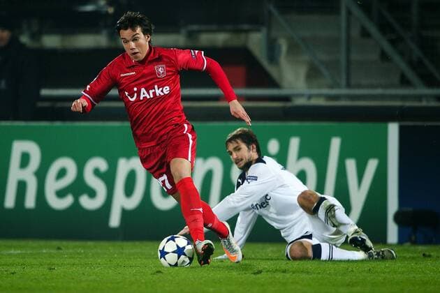 Niko Krancjar (re..) gegen Dario Vujicevic FC Twente Enschede (rot) vs. Tottenham Hotspur (weiß) xVIxxIVx 225387