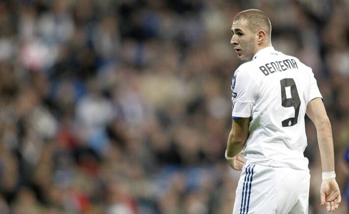 Real Madrid s Karim Benzema reacts - Real Madrid CF (white) vs AJ Auxerre - .  (10104618)