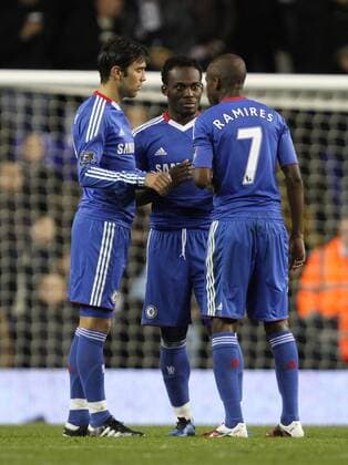 Tottenham Hotspur vs. Chelsea FC London - f.l.. Chelsea s Paolo Ferreira, Michael Essien, Ramires. 