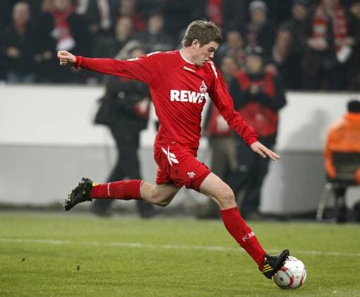 Fussball, DFB Pokal, Saison 2010 2011 Achtelfinal - 1.FC Köln (rot) vs. MSV Duisburg (blau), 22.12.2010, RheinEnergiestadion Köln Simon Terodde, FC Köln,