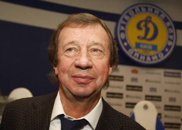 KIEV, UKRAINE. DECEMBER 24, 2010. coach Yury Syomin at a press conference. He has signed a three-year contract with FC Dynamo Kyiv.  RE0DE93F