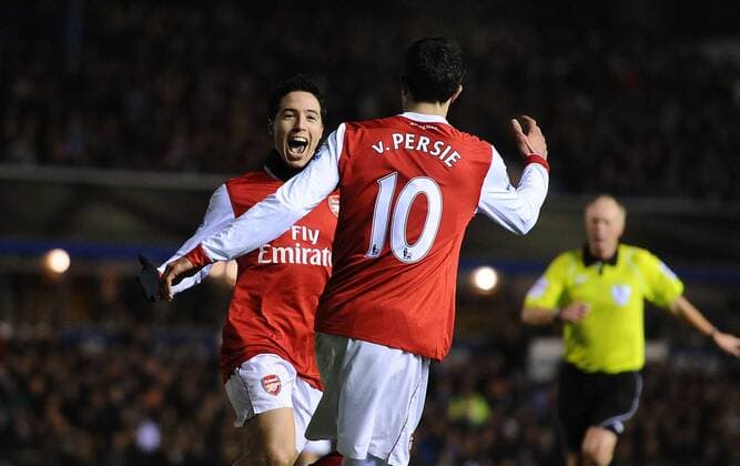Birmingham City vs. FC Arsenal: Arsenal s Samir Nasri celebrates his goal with Robin van Persie at St Andrews, Birmingham  o0 Jubel Freude
