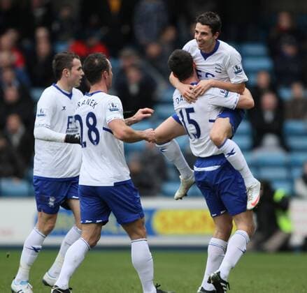 Birminghams Matt Derbyshire (R) celebrates scoring his sides opening goal EON FA Cup 3rd Round Millwall v Birmingham City 8th January, 2011 EDITORIAL USE ONLY. No use with unauthorised audio, video, data, fixture lists, club league logos or live services. Online in-match use limited to 120 images, no video emulation. No use in betting, games or single club league player publications. o0 Jubel, Freude
