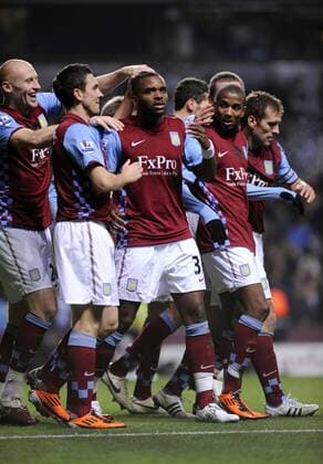 Darren Bent (C) celebrates his first goal for Aston Villa EDITORIAL USE ONLY. No use with unauthorised audio, video, data, fixture lists, club league logos or live services. Online in-match use limited to 120 images, no video emulation. No use in betting, games or single club league player publications. o0 Jubel Freude