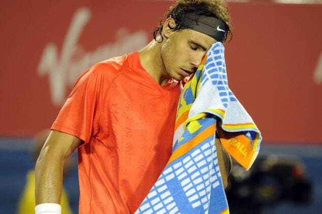 Rafael Nadal (Spain) in action. xPeterxBlakemanx  ActionPlus11133689 o0 EnttÃ¤uschung