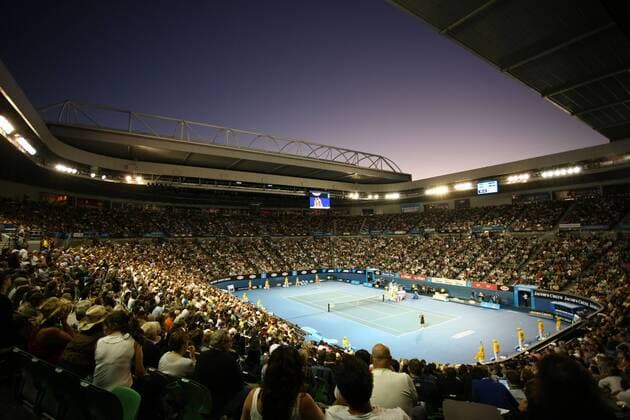 Rod Laver Arena during the quarterfinals of the 2011 Australian Open women s and men s singles championships in Melbourne, 26 01 2011 - o0 Fan, Publikum, Zuschauerperspektive o00 Stadion