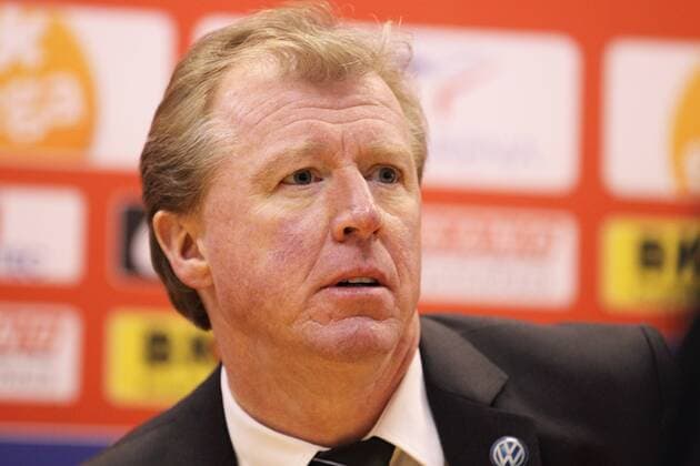Trainer STEVE MC CLAREN (WOB) MAINZ 05-VFL WOLFSBURG MAINZ 22.1.11 o0 McClaren
