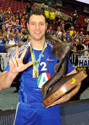 Malmö, Schweden, 30.1.2011 Männer, Handball-Weltmeisterschaft, Finale, Frankreich - Dänemark 37-35 n. Verl. Frankreich ist Weltmeister 2011 Jerome Fernandez, FRA o0 Trophäe Pokal Objekte
