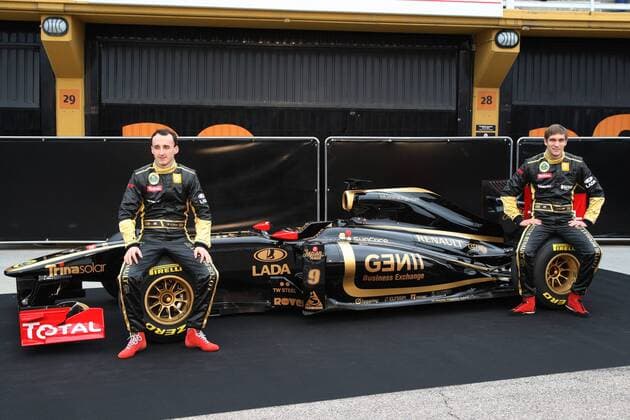 31.01.2011 Valencia, Spain, Robert Kubica (POL), Lotus Renault GP, Vitaly Petrov (RUS), Lotus Renault GP - Lotus Renault GP R31 Launch - Formula 1 World Championship 