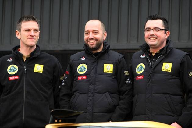 31.01.2011 Valencia, Spain, Gerard Lopez (FRA, C), Lotus Renault GP owner and Eric Boullier (FRA, R), Team Principal, Lotus Renault GP - Lotus Renault GP R31 Launch - Formula 1 World Championship 