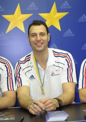Empfang für Frankreichs Handballweltmeister 2011 Jerome Fernandez xPANx  o0 Gold, Goldmedaille, Medaille Sieg Freude