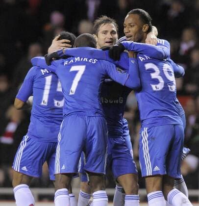 FC Chelsea s Nicolas Anelka (R) is mobbed by team mates after scoring his side s fourth goal. Barclays Premier League AFC Sunderland v FC Chelsea 1st February, 2011 EDITORIAL USE ONLY. No use with unauthorised audio, video, data, fixture lists, club league logos or live services. Online in-match use limited to 120 images, no video emulation. No use in betting, games or single club league player publications. o0 Jubel Freude