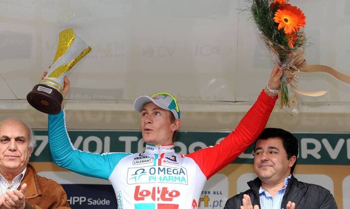 TOUR D ALGARVE - 4. ETAPPE TAVIRA, 19 02 2011 CYCLING ANDRE GREIPEL (Omega Pharma - Lotto) ETAPPE 4 : ALBUFEIRA - TAVIRA xVINCENTxKALUTxPHOTONEWSx  o0 Etappensieg, Etappensieger, Siegerehrung, Jubel, Freude,Pokal, Trophäe,