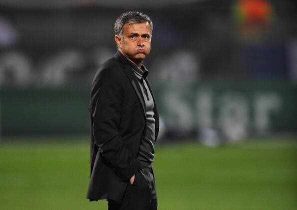 Olympique Lyon (blue) - Real CF Madrid (white), Jose Mourinho Coach of Real Madrid - 