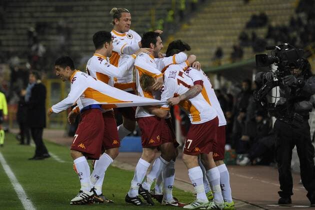 David Pizarro (Roma, L) soll weiter jubelni - Serie A - FC Bologna - AS Rom 0:1 - Insidefoto