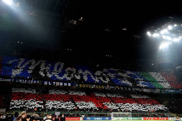 Choreografie der Inter Fans im Guiseppe Meazza Stadion --- Champions League, Inter Mailand --- Andreaxstaccioli