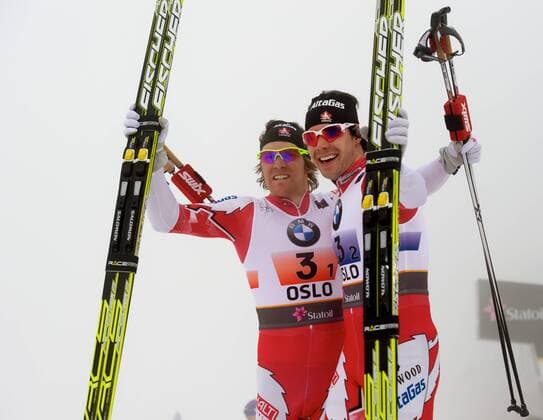 Nordische Ski WM Oslo NOR 02.03.2011 Team Sprint Herren Klassisch Finale Weltmeister Canada --- V.li. Devon KERSHAW, Alex HARVEY CAN o0 Jubel Freude Sieg