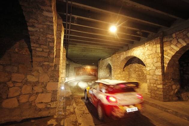 WORLD RALLY CHAMPIONSHIP 2011 - RALLY MEXICO 2011- WRC - LEON GUANAJUATO (MEX) 03 03 TO 06 03 2011; Sebastien Ogier Julien Ingrassia (beide FRA) - Citroen DS3 WRC - xSPRESSExLAVADINHOx  o0 Tunnel