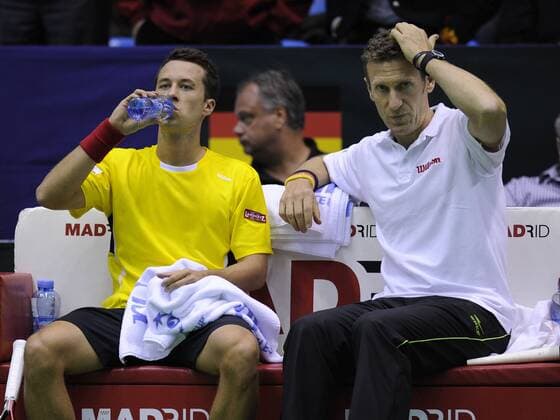 Daviscup 2011, World Group in Zagreb; Philipp Kohlschreiber (GER) und Teamkapitän Patrik Kühnen (GER, re.)
