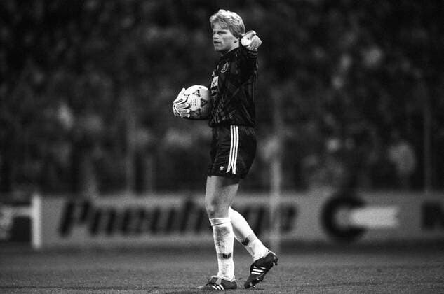 Torwart Oliver Kahn (Karlsruher SC) Aktion, Einzelbild, Freisteller Gestik