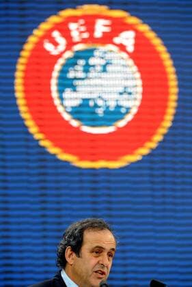 35. UEFA Kongress in Paris --- UEFA Präsident Michel PLATINI (Frankreich) -  AnthonyBibardFEP o0 Logo Verbandslogo Verbandsemblem Schriftzug