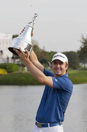March 27, 2011: Martin Laird (SCO) hoists up the winners trophy after winning the 2011 Arnold Palmer Invitational held at Arnold Palmers Bay Hill Club & Lodge in Orlando, FL - ZUMAcg2 o0 Jubel Freude Objekte Pokal Trophäe Siege Sieg Siegerehrung