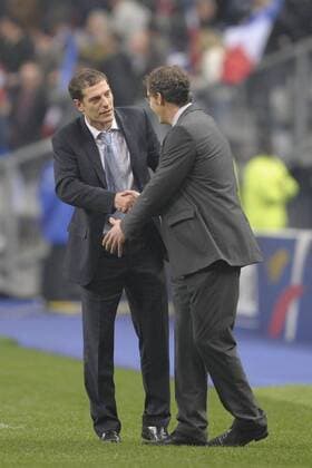 Frankreich vs. Kroatien --- Nationaltrainer Slaven Bilic (CRO, li.), Nationaltrainer Laurent Blanc (FRA) xJBAutissierx  o0 Trainer
