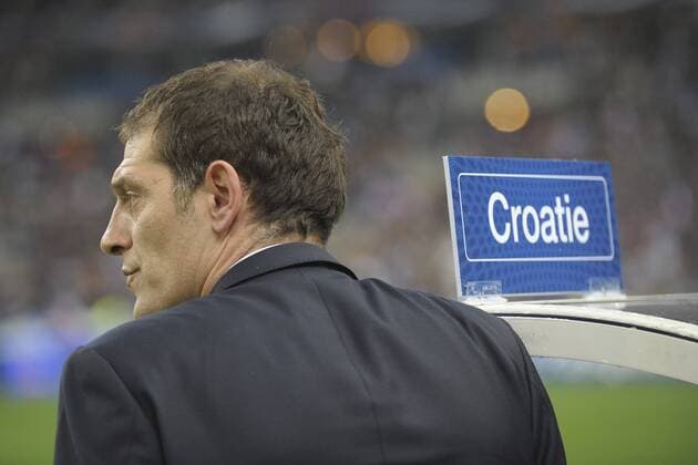 Frankreich (gestreift) vs Kroatien (blau) - 29.03.2011 - Slaven Bilic ( coach CRO ) --- xJBAutissierx  o0 Nationaltrainer, Trainer