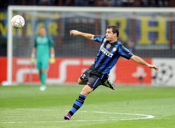 Inter Mailand (blau) - FC Schalke 04 (weiß), Dejan Stankovic o0 Tor, Treffer, Gegentor