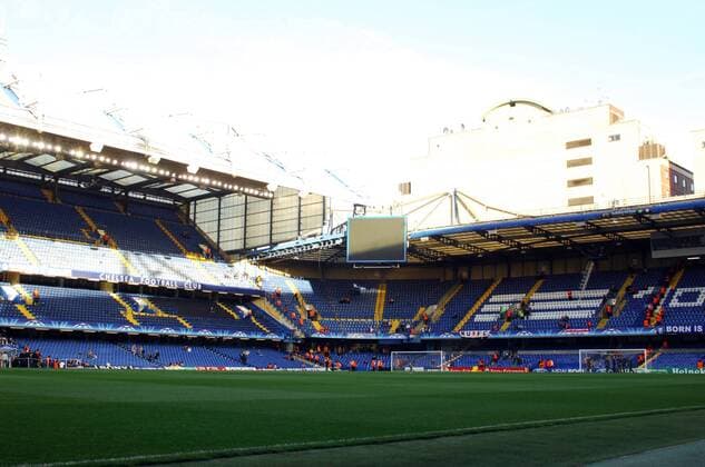 Champions League - Quarterfinal - Chelsea FC London - Stamford Bridge stadium begins to fill up before the game xStevexButlerx  ActionPlus11157222 Content restricted for UK based newspaper