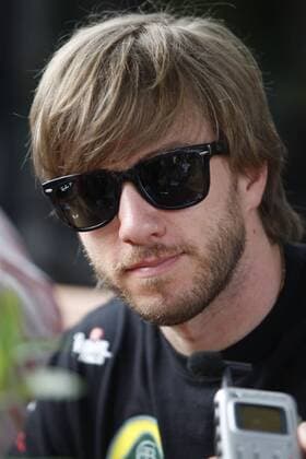 Motorsports: FIA Formula One World Championship 2011, Grand Prix of Malaysia, 09 Nick Heidfeld (GER, Lotus Renault GP), xHOCHxZWEIx