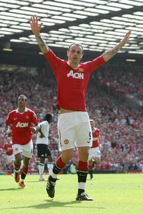 Football - Premier League; Manchester United vs. Fulham FC: Dimitar Berbatov of Manchester United celebrates his opening goal at Old Trafford  o0 ManU Jubel, Freude