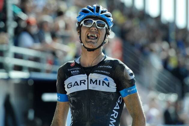 Johan Vansummeren ( BEL Garmin - Cervelo ) gewinnt in Velodrom zu Roubaix den Radsportklassiker - Event: Paris - Roubaix 2011 - Location: Compiegne nach Roubaix - Frankreich - Europa - Datum: 10.04.2011 - Contact o0 Sieg Jubel Freude